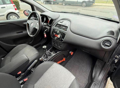 iat  punto evo 0.9 bj 2014 km 138.333 NAP jaar apk