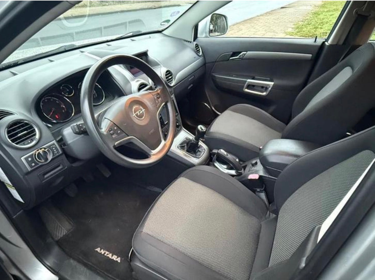 Opel antara 2.4 16v enjoy 4x4 jaar apk 182.801 NAP 2010