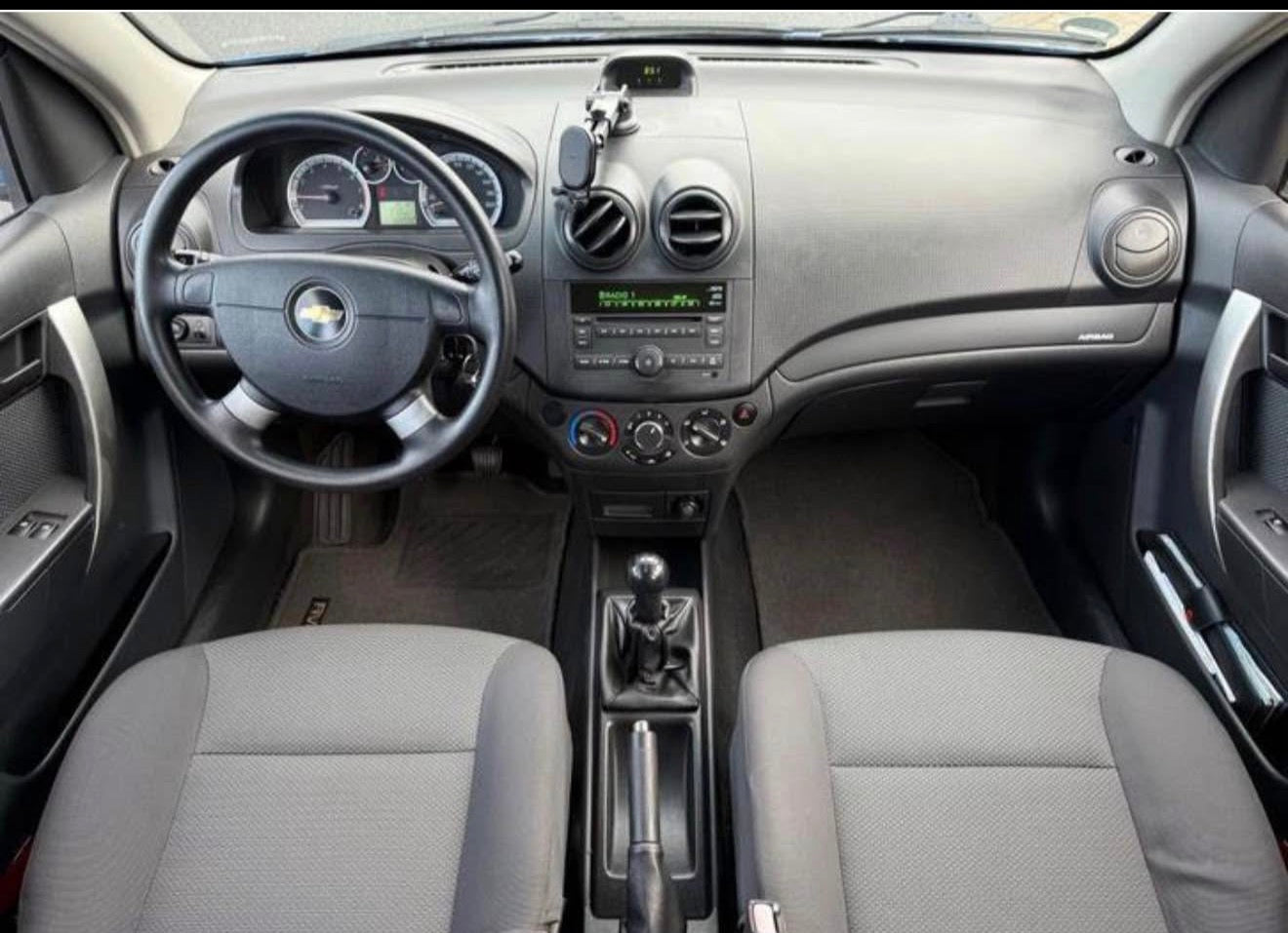 Chevrolet aveo 1.2 km99.. NAP Jaar garage bj2009