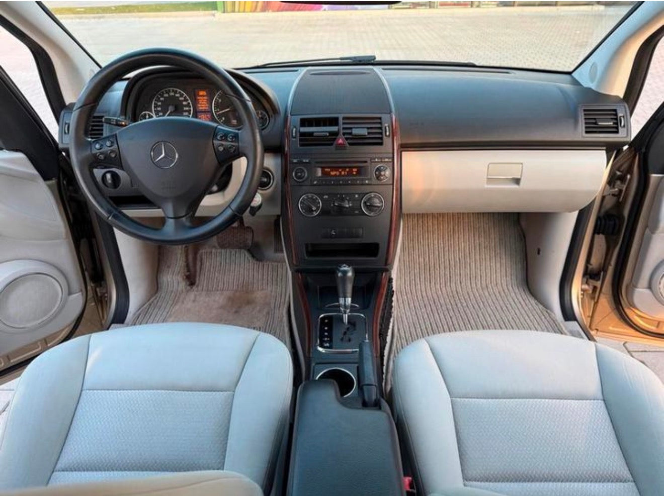 Mercedes Benz A Klasse  170 AUTOMAAT bi 2008 km 172.510 NAP jaar apk